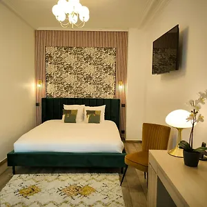 Le Twelve Hotell Paris